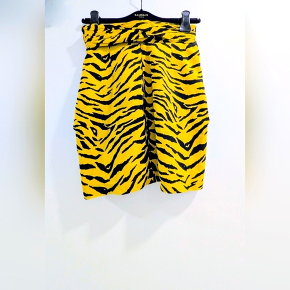 Saint Laurent Yellow & Black Zebra Print Gathered Front Mini Skirt - Picture 6 of 11